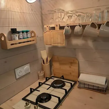 Magnifique Roulotte En Plein Nature アパート Saint-Jean-de-Boiseau